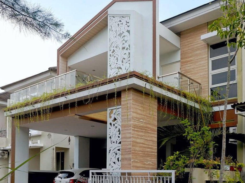 Architect & Contractor